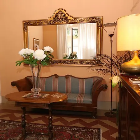 Casa Elide فندق مبيت وإفطار 4*
