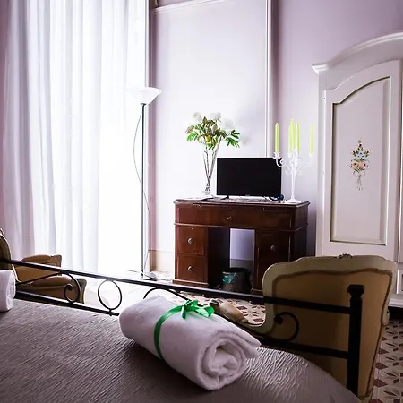 カーサ エリード ベッド・アンド・ブレックファスト 4*