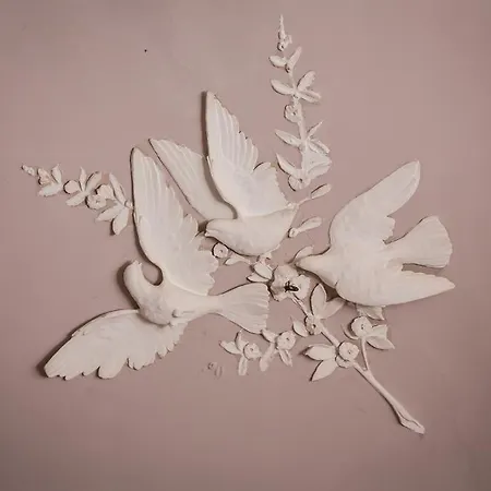 ベッド・アンド・ブレックファスト カーサ エリード 4*