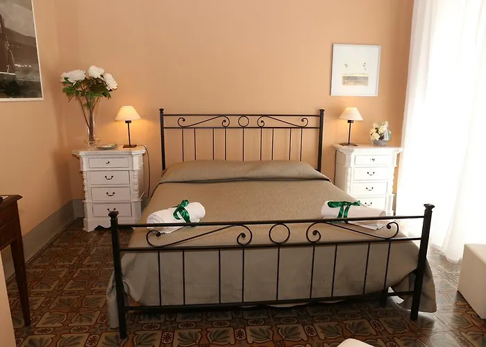 Casa Elide 4* كاتانيا