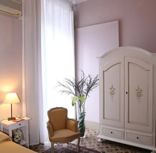 Casa Elide 4*