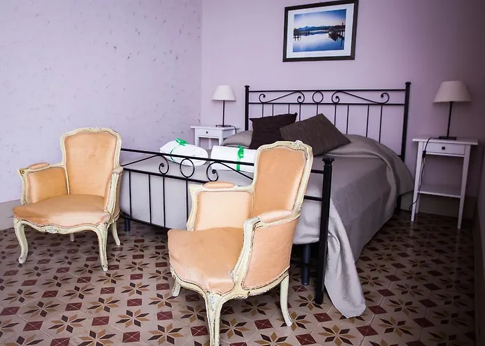 فندق مبيت وإفطار Casa Elide كاتانيا